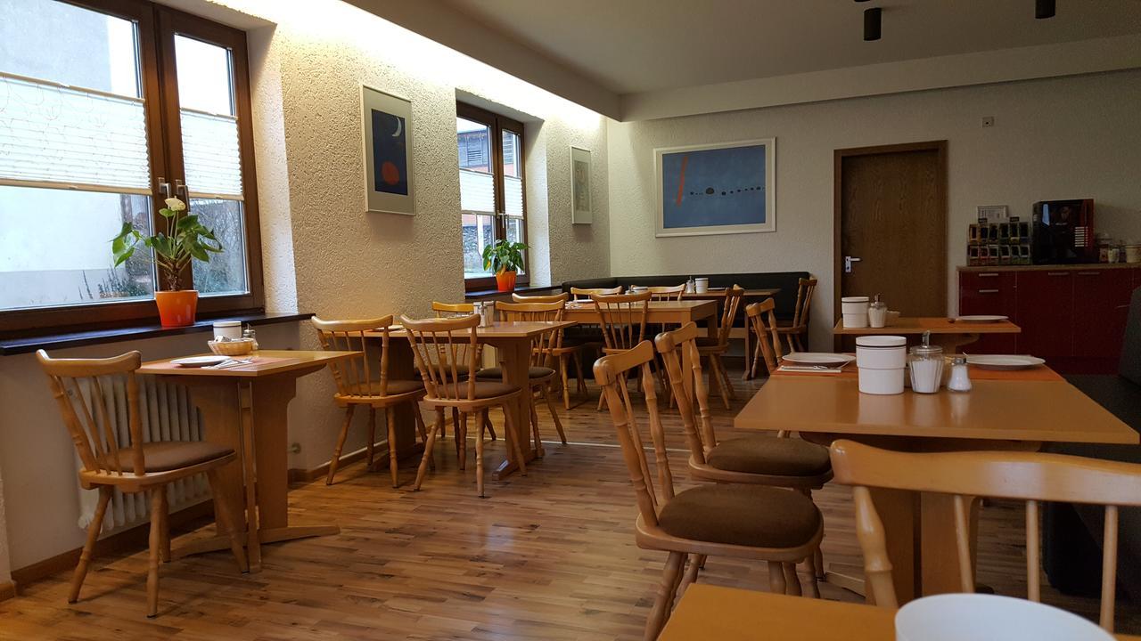Gaestehaus Ruh - Non-Smoking Freiburg im Breisgau Buitenkant foto