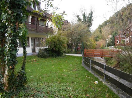 Gaestehaus Ruh - Non-Smoking Freiburg im Breisgau Buitenkant foto
