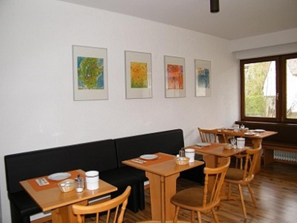 Gaestehaus Ruh - Non-Smoking Freiburg im Breisgau Buitenkant foto